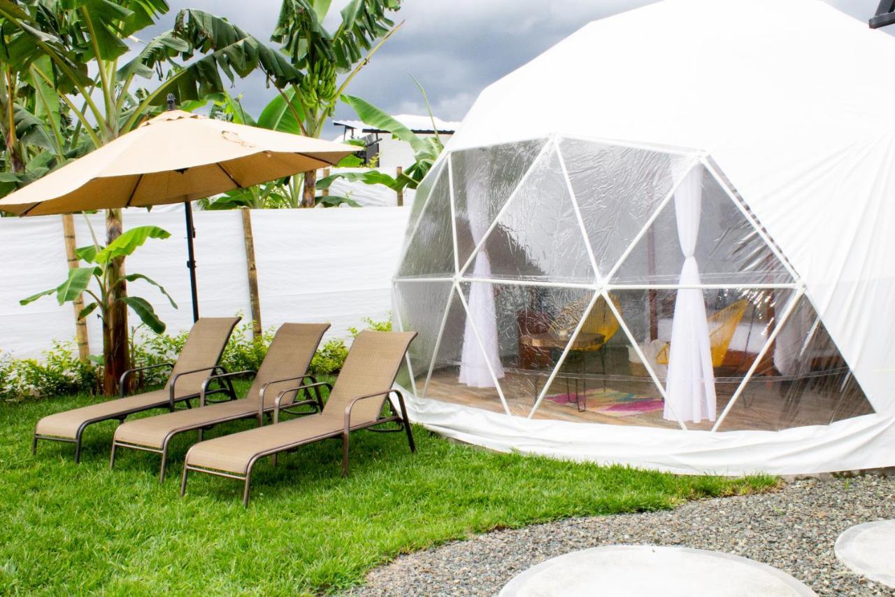 Orange Glamping Villa กิมบายา ภายนอก รูปภาพ
