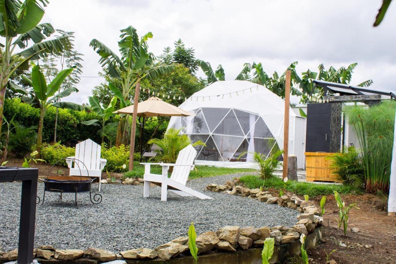 Orange Glamping Villa กิมบายา ภายนอก รูปภาพ